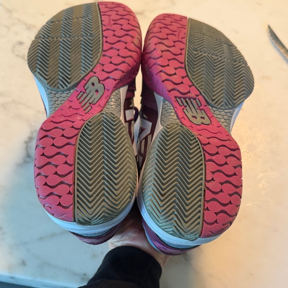 New Balance Tennis Women's Purple and Gray - Picture 5 of 5